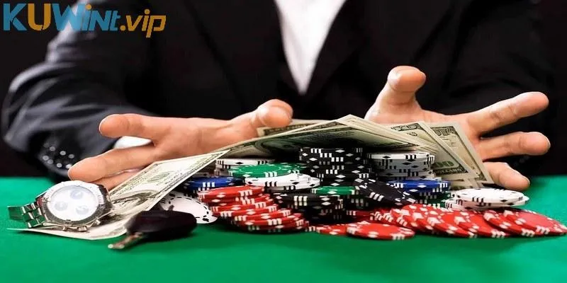 Tổng hợp các loại thiết bị bịp bài hiệu quả nhất 2025